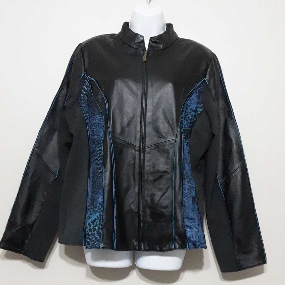 Koos of course leather jacket women L artwork via boho minimalist Y2K zip down